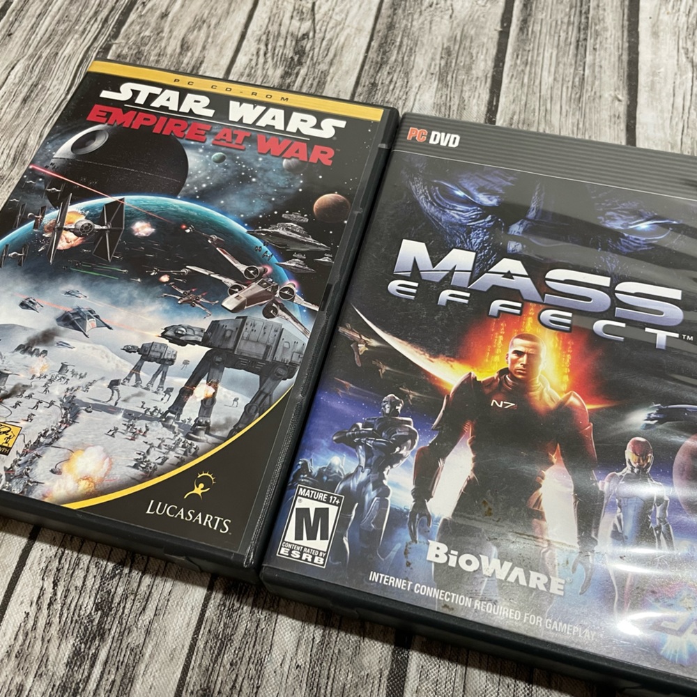 2 Space themed PC games Star Wars Empire at War & Mass Effect complete & Euc